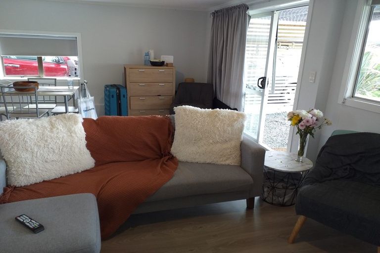 Photo of property in 5 Washington Avenue, Snells Beach, 0920