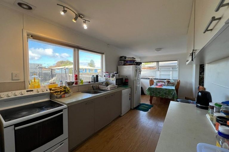 Photo of property in 7 Winsford Street, Manurewa, Auckland, 2102