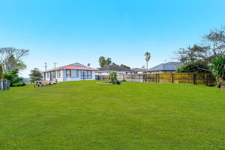 Photo of property in 109 Manuroa Road, Takanini, 2112