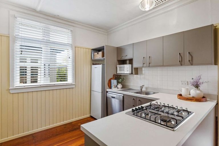 Photo of property in 44 Miro Street, Takaro, Palmerston North, 4410