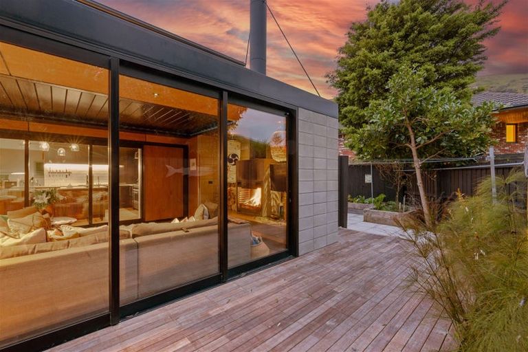 Photo of property in 42 Whitfield Street, Sumner, Christchurch, 8081