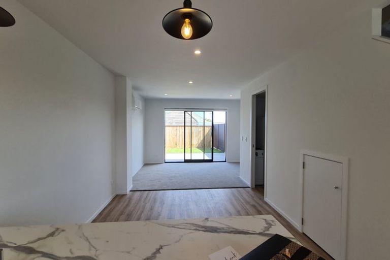 Photo of property in 21 Pipi Place, Levin, 5510