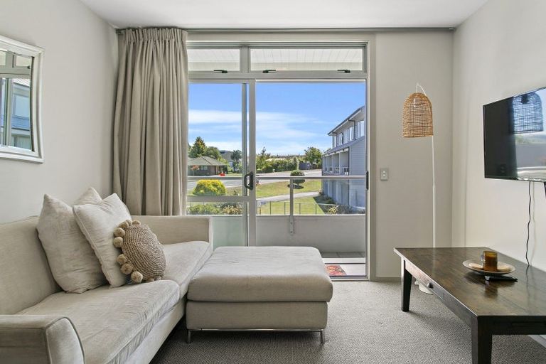 Photo of property in 21/300 Lake Terrace, Two Mile Bay, Taupo, 3330