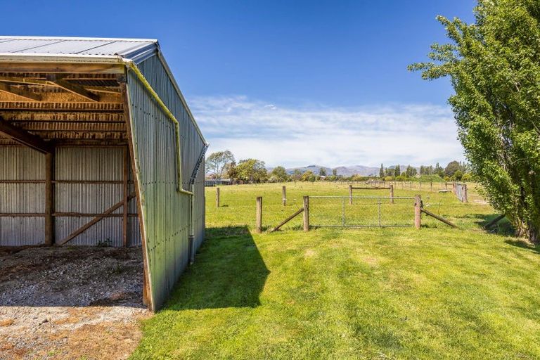 Photo of property in 194 Mairehau Road, Marshland, Christchurch, 8083