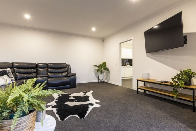 Photo of property in 3a Chrystall Street, Foxton Beach, Foxton, 4815