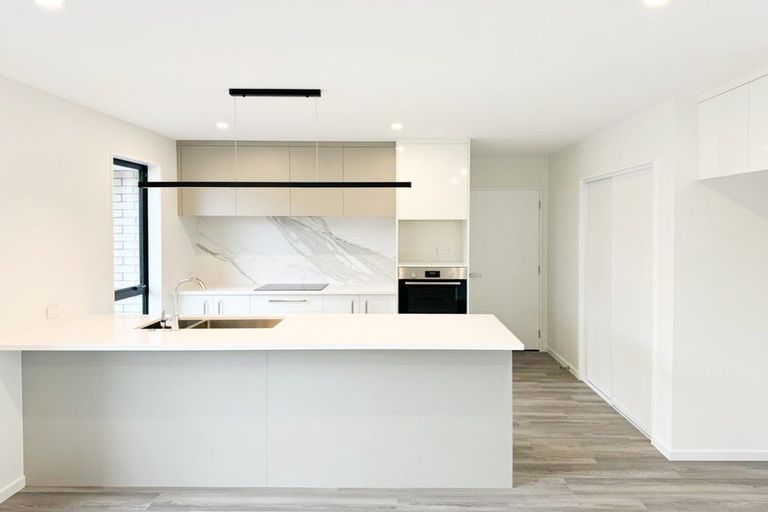 Photo of property in 42 Mehrtens Crescent, Woodend, 7691