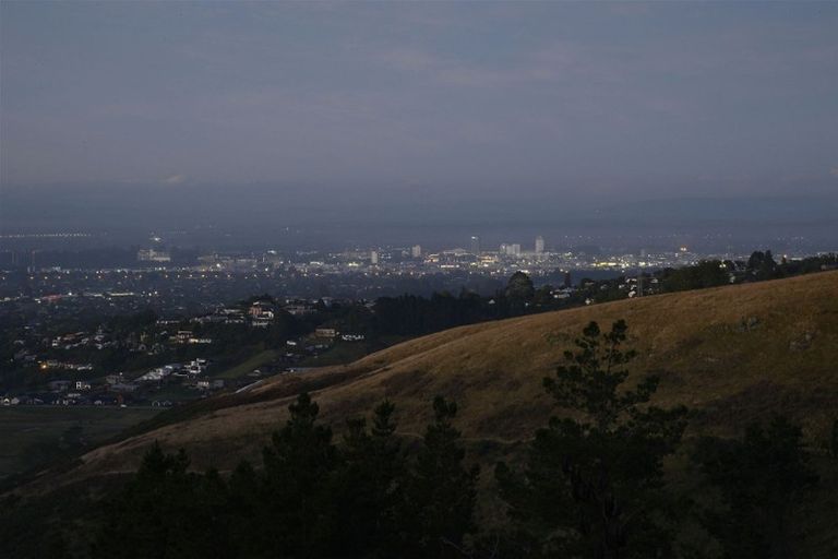 Photo of property in 351a Worsleys Road, Cashmere, Christchurch, 8022