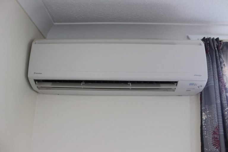 Photo of property in 24 Elizabeth Street, Gore, 9710