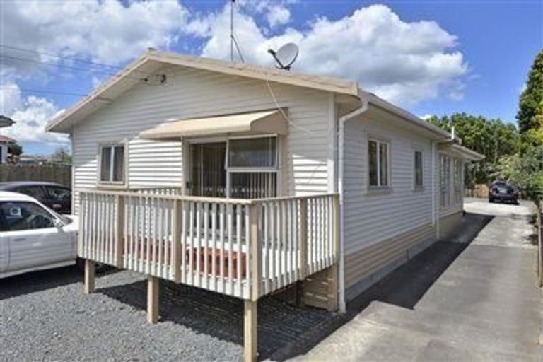 Photo of property in 192 Puhinui Road, Papatoetoe, Auckland, 2104