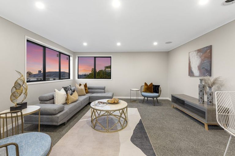 Photo of property in 4190a Great North Road, Glendene, Auckland, 0602