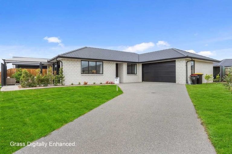 Photo of property in 15 Oka Street, Papamoa Beach, Papamoa, 3118