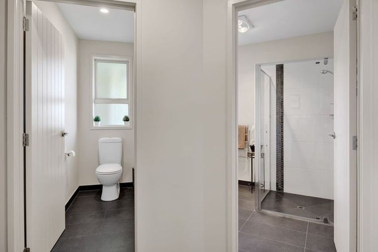 Photo of property in 253 Lwr Pitone Road, Pitone, New Plymouth, 4374