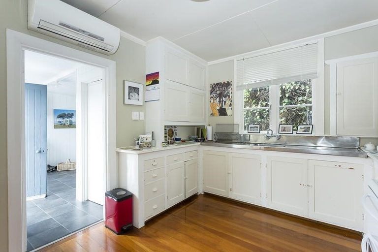 Photo of property in 11 Dalmeny Street, North East Valley, Dunedin, 9010