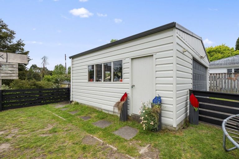 Photo of property in 14 Hillsview Crescent, Taumarunui, 3920