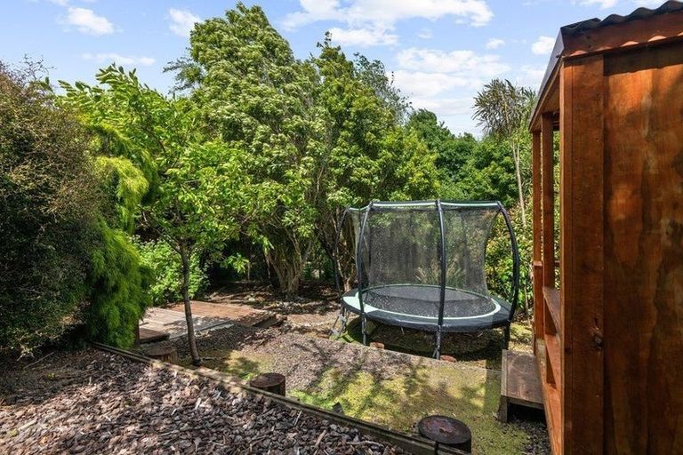 Photo of property in 158 Ruapehu Drive, Fitzherbert, Palmerston North, 4410