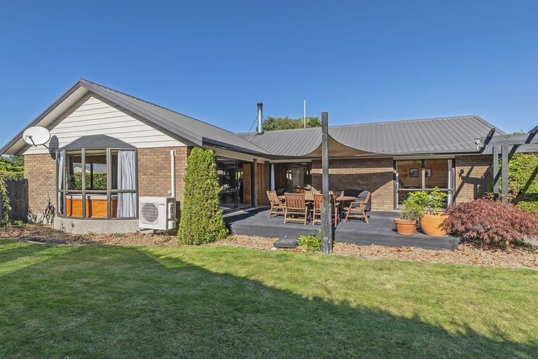 Photo of property in 9 De Renzie Place, Kirwee, Darfield, 7571