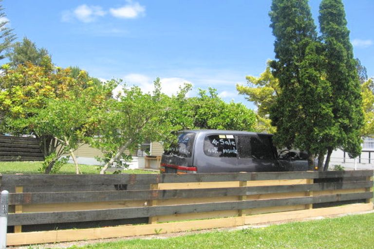 Photo of property in 10 Jupiter Street, Rosehill, Papakura, 2113