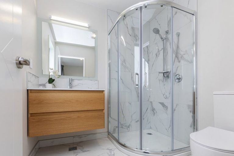 Photo of property in 2/140 Saint Albans Street, St Albans, Christchurch, 8014