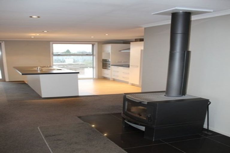 Photo of property in 6 Kereru Close, Halfway Bush, Dunedin, 9010