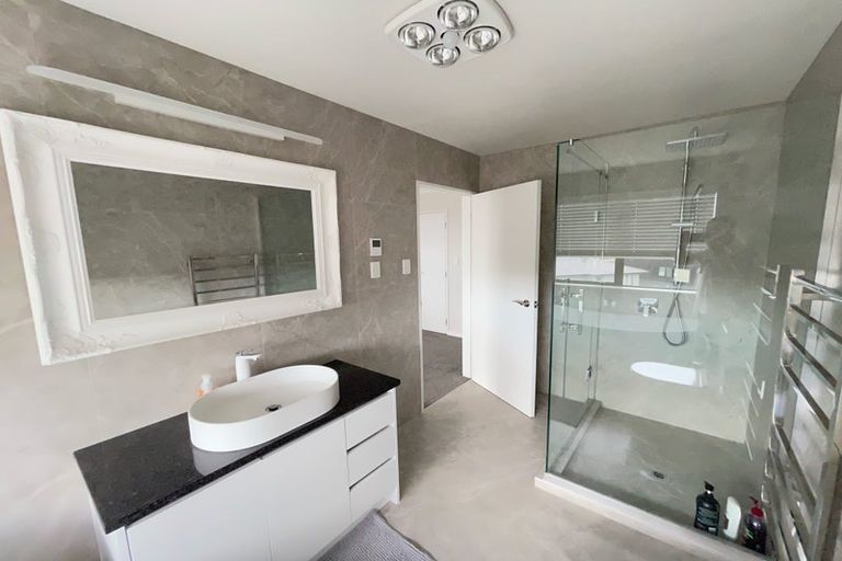 Photo of property in 13 Tawatawa Street, Long Bay, Auckland, 0630