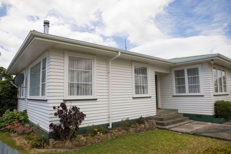 Photo of property in 24 Ransom Street, Dannevirke, 4930