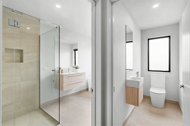 Photo of property in 1 Baker Estate Lane, Halswell, Christchurch, 8025