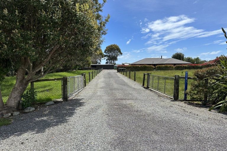 Photo of property in 114 Golf Links Road, Ruatapu, Hokitika, 7883