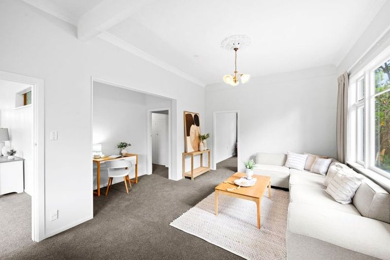 Photo of property in 74 Waimakariri Road, Harewood, Christchurch, 8051