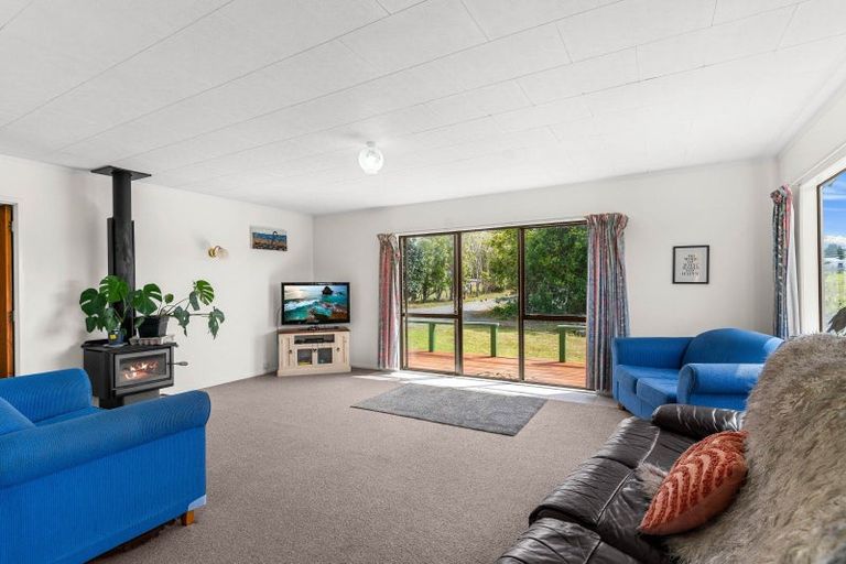 Photo of property in 299 Tauraroa Road, Maungakaramea, Whangarei, 0178