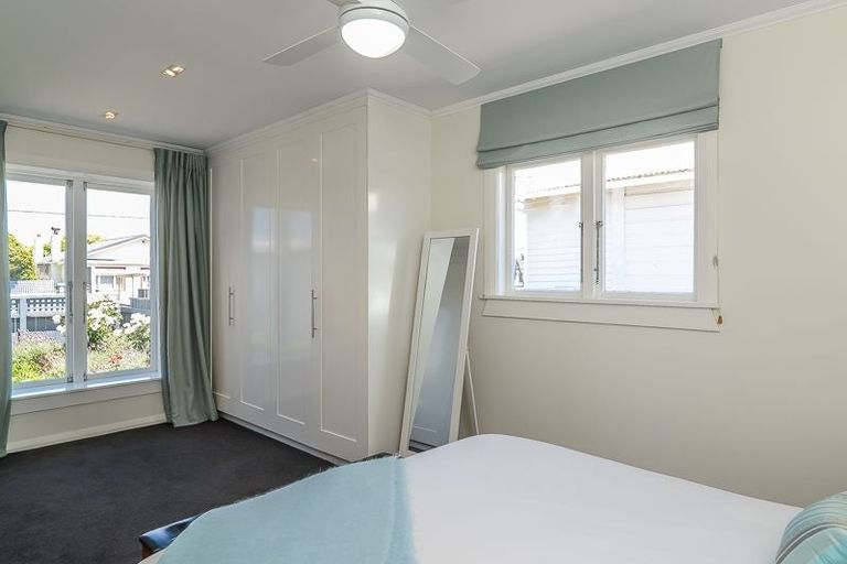 Photo of property in 51 Rotherham Terrace, Miramar, Wellington, 6022