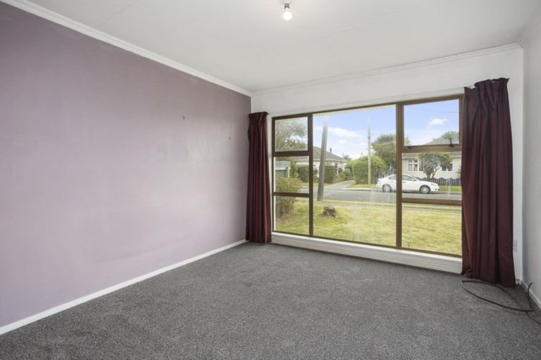 Photo of property in 37 Harvey Street, Grasmere, Invercargill, 9810