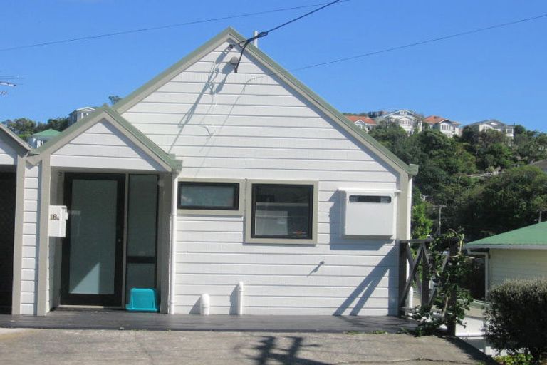 Photo of property in 18a Saint Michaels Crescent, Kelburn, Wellington, 6012