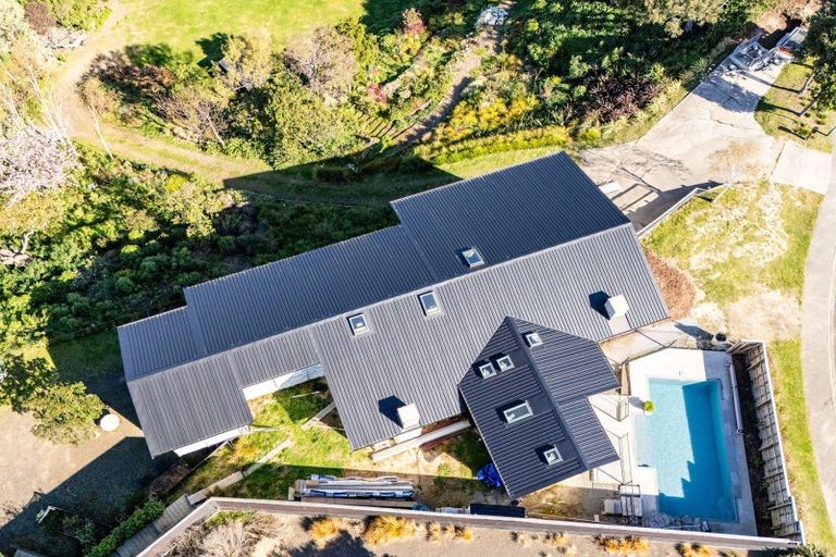 Photo of property in 5 Monarch Drive, Robinsons Bay, Akaroa, 7581