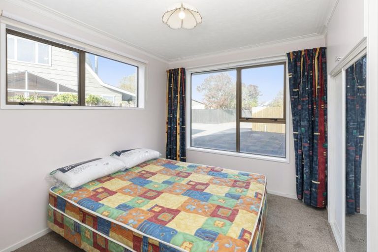 Photo of property in 76 Orrick Crescent, Avondale, Christchurch, 8061