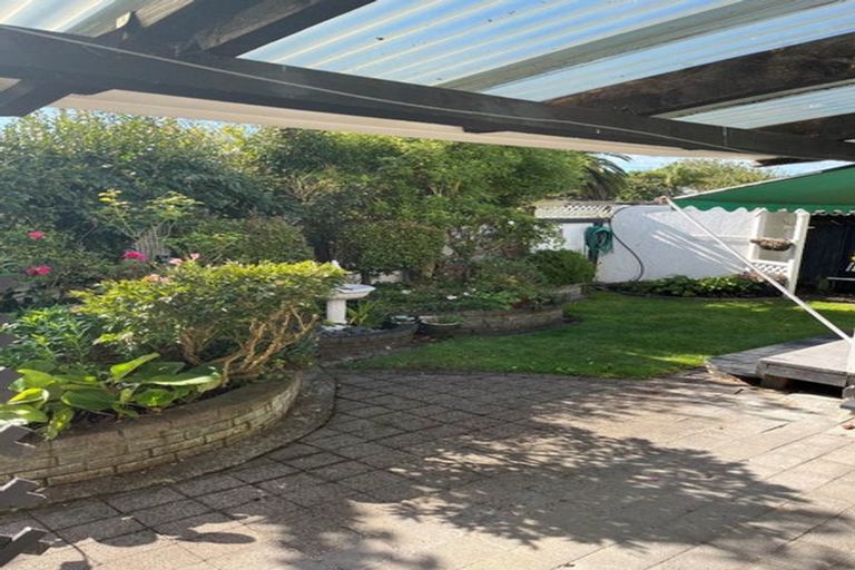 Photo of property in 44 Hakanoa Street, Huntly, 3700