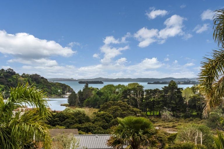 Photo of property in 23 Tudor Park Drive, Whitford, Howick, 2571