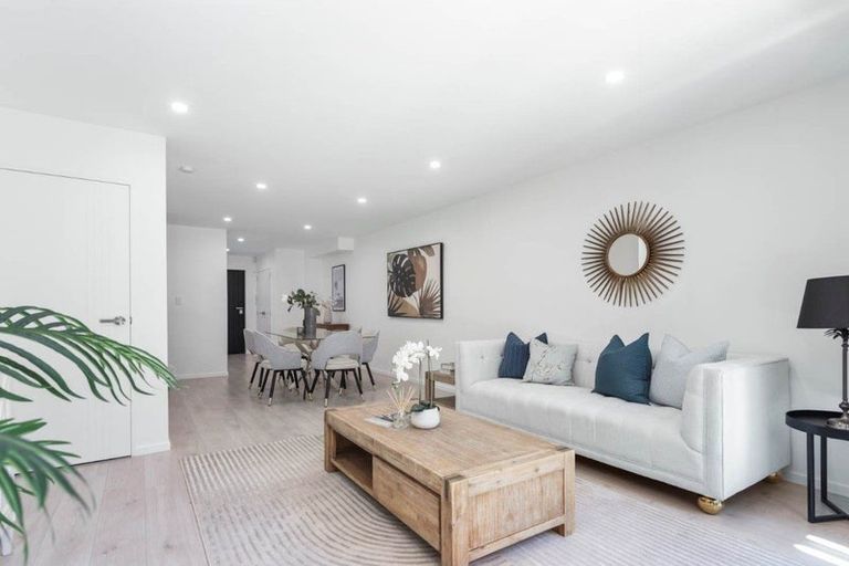 Photo of property in 4e Hyde Street, Manurewa East, Auckland, 2102