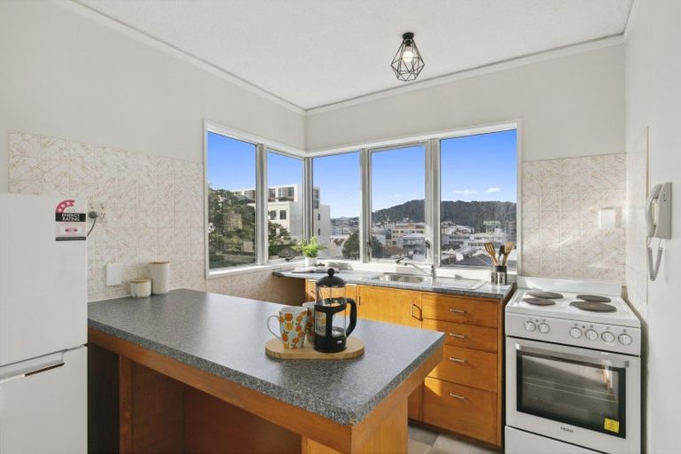 Photo of property in Iona Towers, 401/140 Abel Smith Street, Te Aro, Wellington, 6011