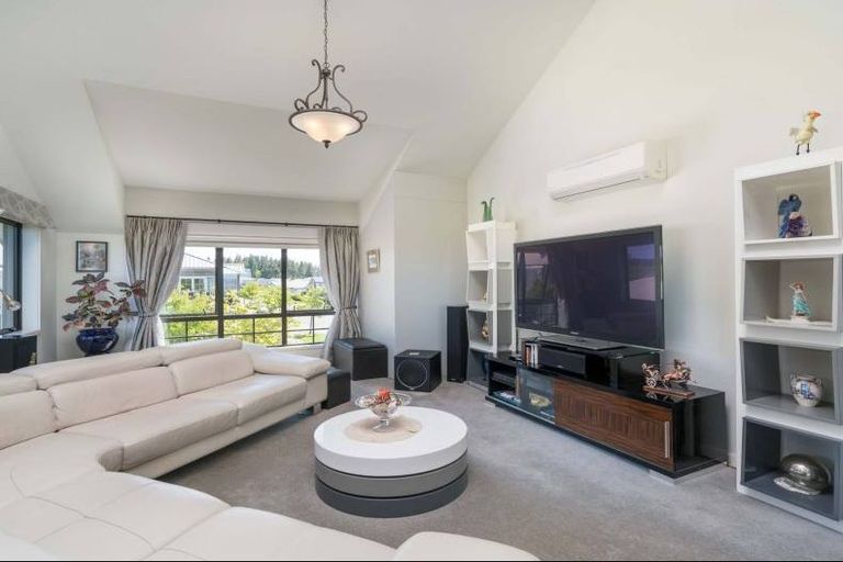 Photo of property in 20 Chateau Crescent, Rangatira Park, Taupo, 3330