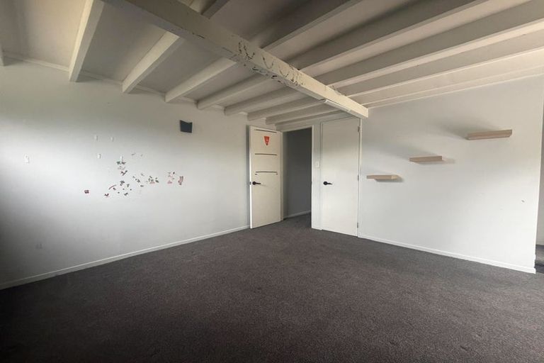 Photo of property in 57b Manuka Street, Stokes Valley, Lower Hutt, 5019