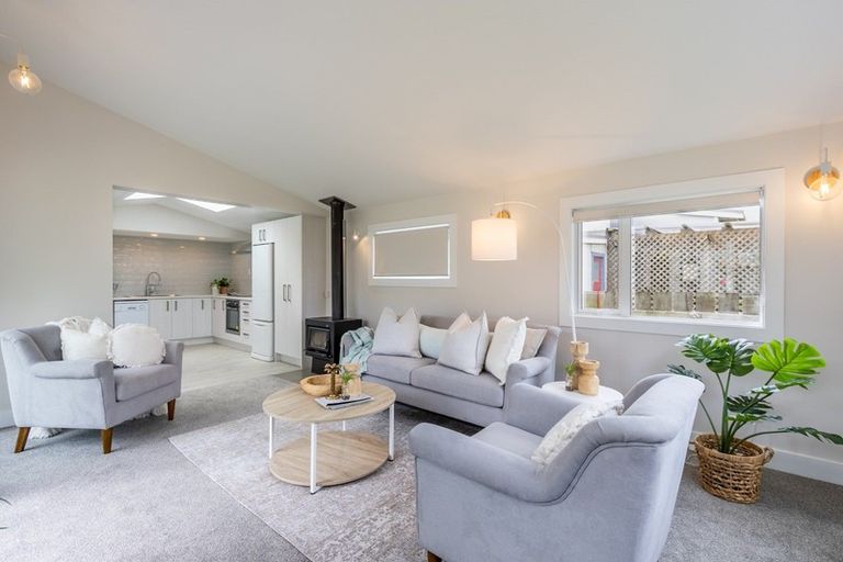 Photo of property in 3b Kowhai Street, Otaki Beach, Otaki, 5512