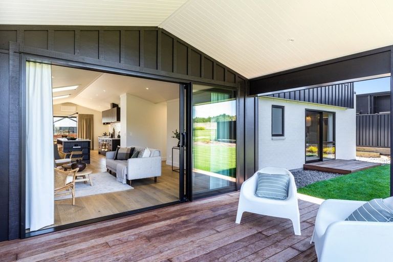 Photo of property in 122 Harakeke Drive, Wharewaka, Taupo, 3330