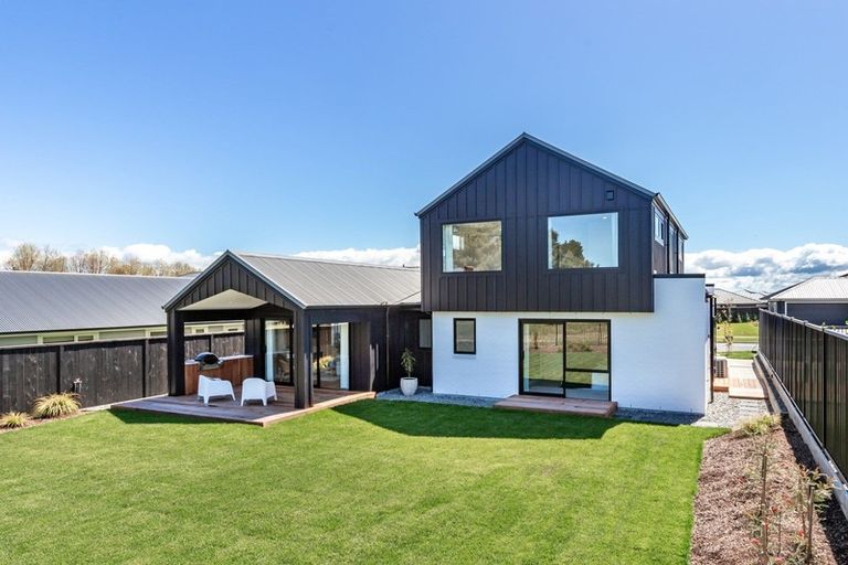 Photo of property in 122 Harakeke Drive, Wharewaka, Taupo, 3330