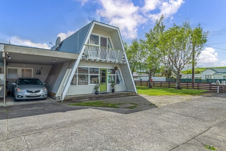 Photo of property in 20a Tyndall Street, Pahiatua, 4910
