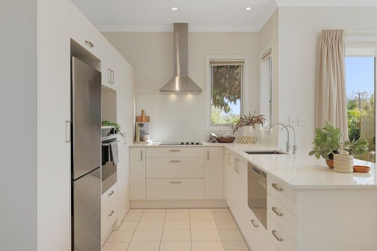 Photo of property in 202/112 Carmichael Road, Bethlehem, Tauranga, 3110