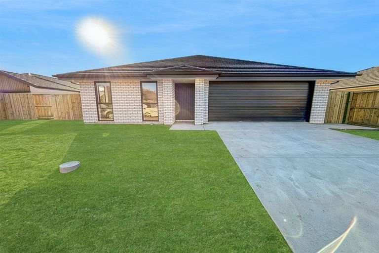 Photo of property in 30 Treedale Street, Belfast, Christchurch, 8051