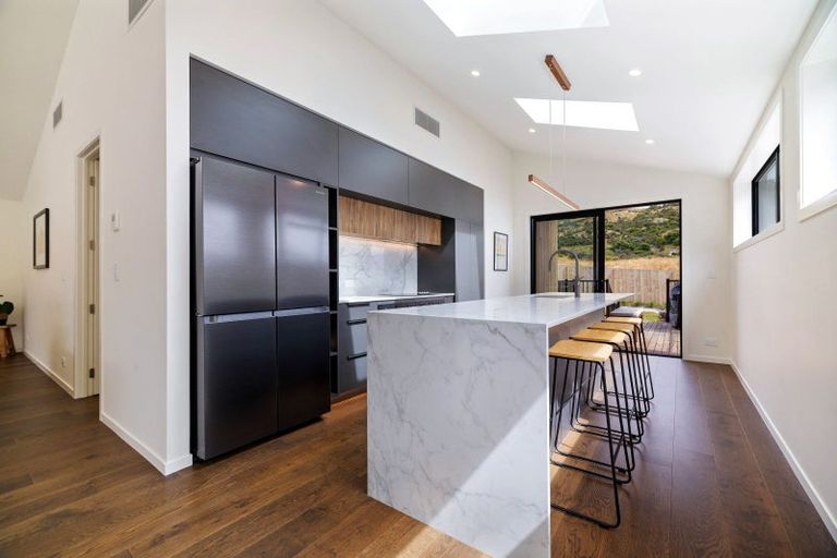 Photo of property in 18 Grain Close, Jacks Point, 9371