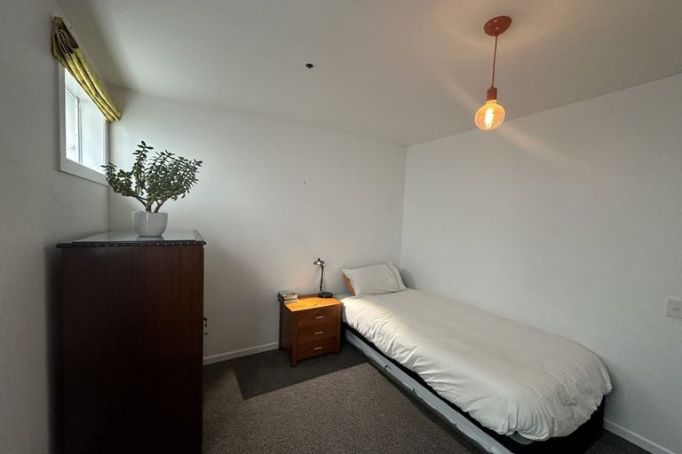 Photo of property in 35 Exeter Street, Lyttelton, 8082