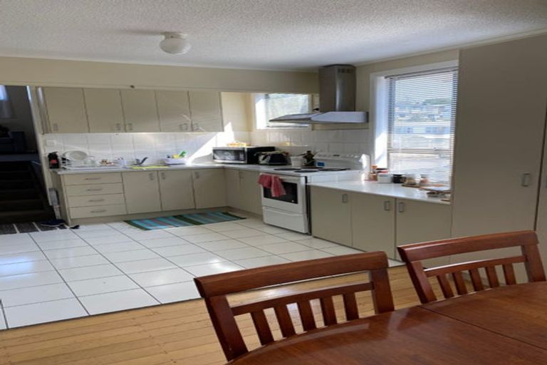 Photo of property in 4112 Great North Road, Glen Eden, Auckland, 0602