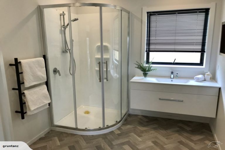 Photo of property in 39a Hetley Crescent, Taradale, Napier, 4112